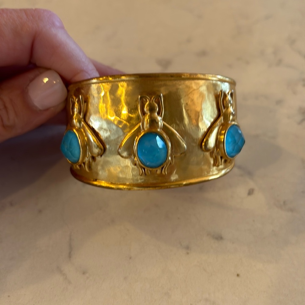 Julie Voss Bee Cuff in Iridescent Pacific Blue. GUC